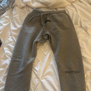 Fear of god essentials sweatpants